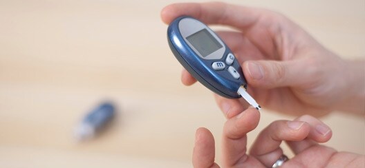 How to Test Your Blood Glucose (Sugar)